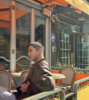 로운, 재검 끝 육군 현역입대…굴욕없는 삭발머리[SCin스타]