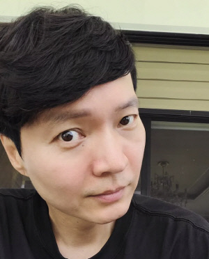 신정환, 불법 도박에 뎅기열인데…'가족 예능' 섭외라니[SC이슈]