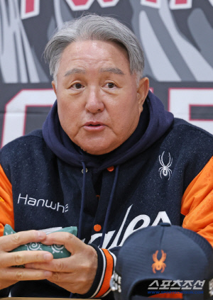 명장은 7차전을 그리지만 약점을 노린다. 