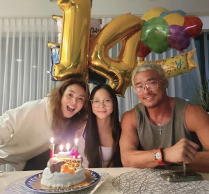 추사랑, 벌써 14번째 생일파티...클수록 추성훈♥야노시호 똑 닮은 비주얼