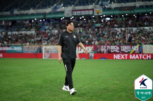 '3위 싸움의 분수령' 황선홍-박태하 감독 