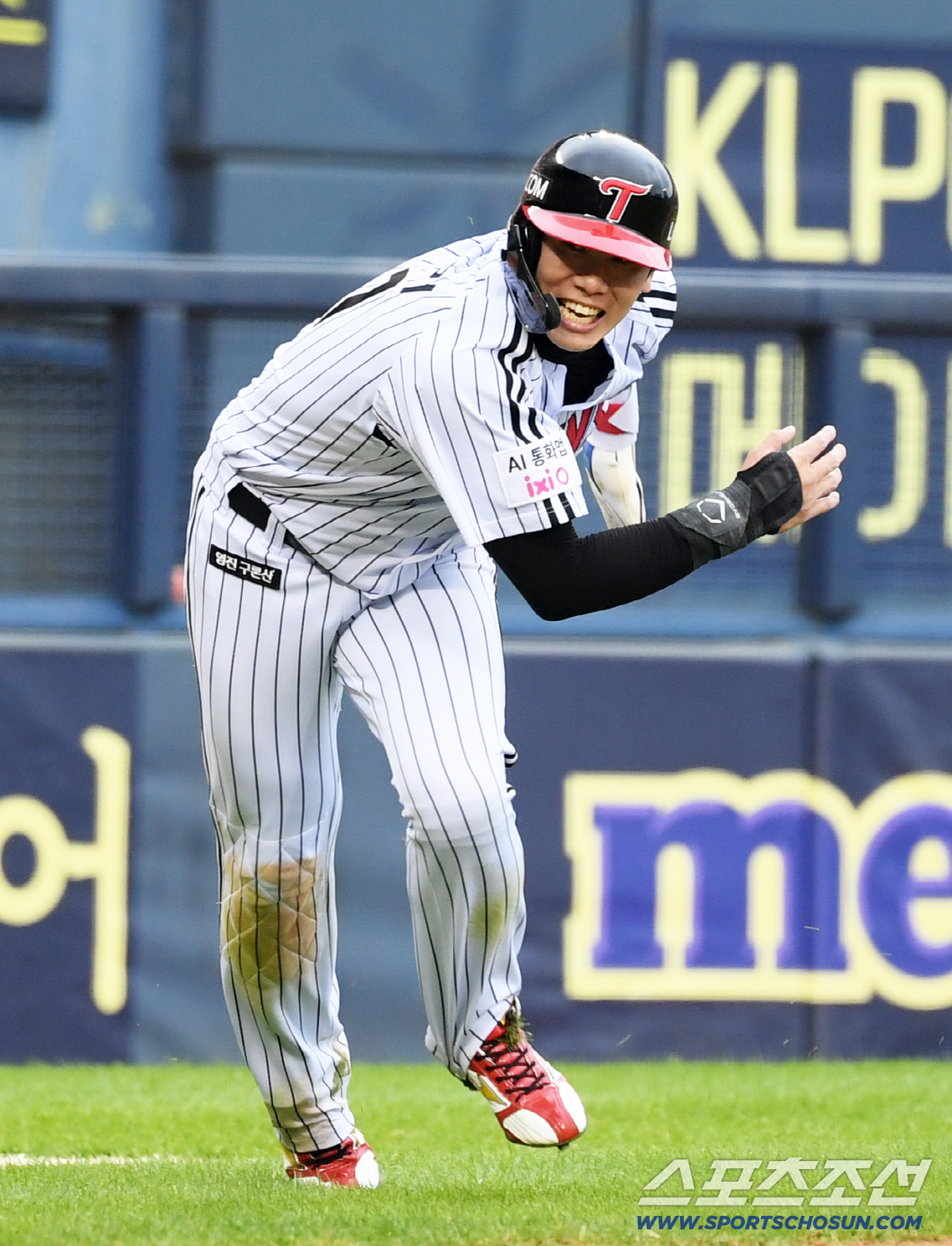 [포토] 홍창기 '오뚜기'