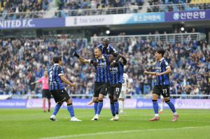 [인천 히어로]K리그1 득점왕 1년 만에 K리그2 타이틀까지 노리는 인천 무고사 