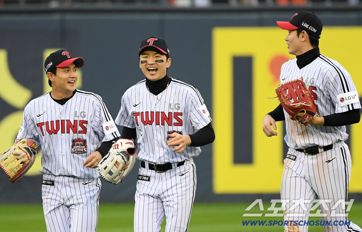 [포토] LG 캡틴 박해민 '승리 주역'