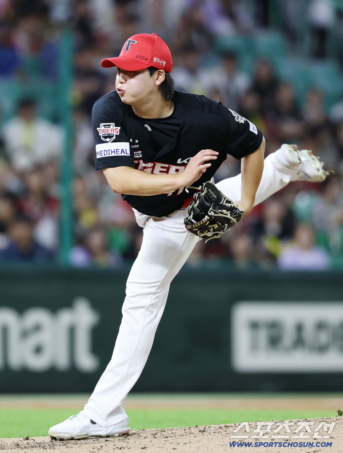 '인간 승리' 황당 교통사고 이겨낸 불굴의 의지, 그의 가을은 아직 안 …