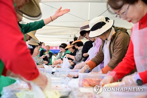 나흘간 33만여명 방문…논산 강경젓갈축제 성황리 폐막