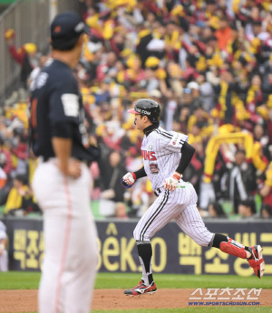 사서 없애야 하나? 4년 전 지나친 관심선수, 150억 FA듀오는 없는데… 쓸 돈 못 쓴 참담한 결과