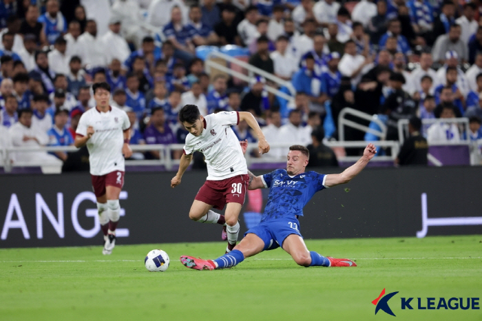 [오피셜]"사우디에 뼈를 묻는다"…이정효호 놀라게 한 월드클래스, 유럽 …