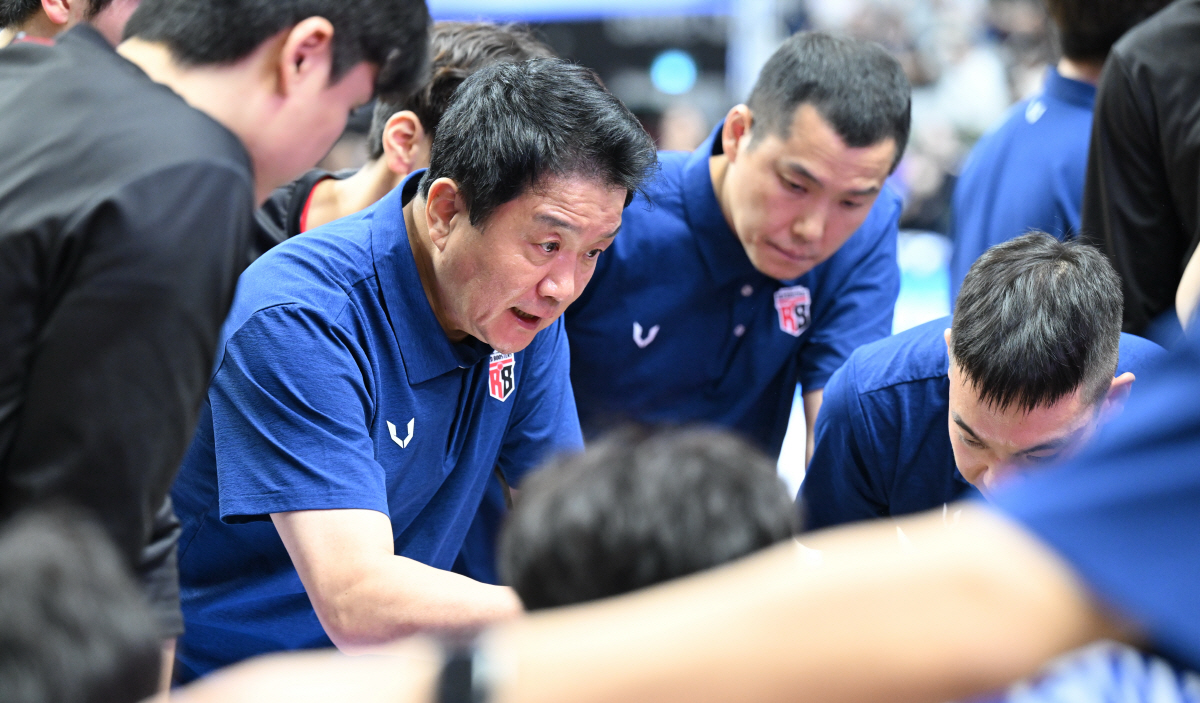 '전성현 복귀 체크' 1위 유도훈 안양 정관장 감독 "(2라운드 전) 6…