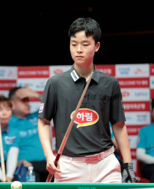 맹렬한 기세로 8강 오른 '신성' 김영원, '백전노장' 사이그너까지 넘을 수 있을까