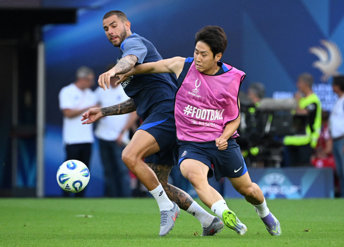 유일 시나리오 떴다! PSG, 이강인 대체자 영입→아스톤 빌라 이적…무딘…
