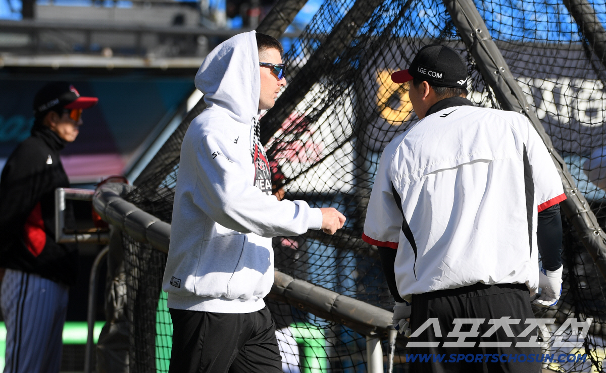 [포토] 톨허스트 '호투 후 여유'