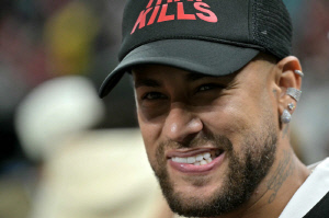 손흥민 앞길 막을 초대형 루머...'신계' 네이마르 메시 재결합 가능성 