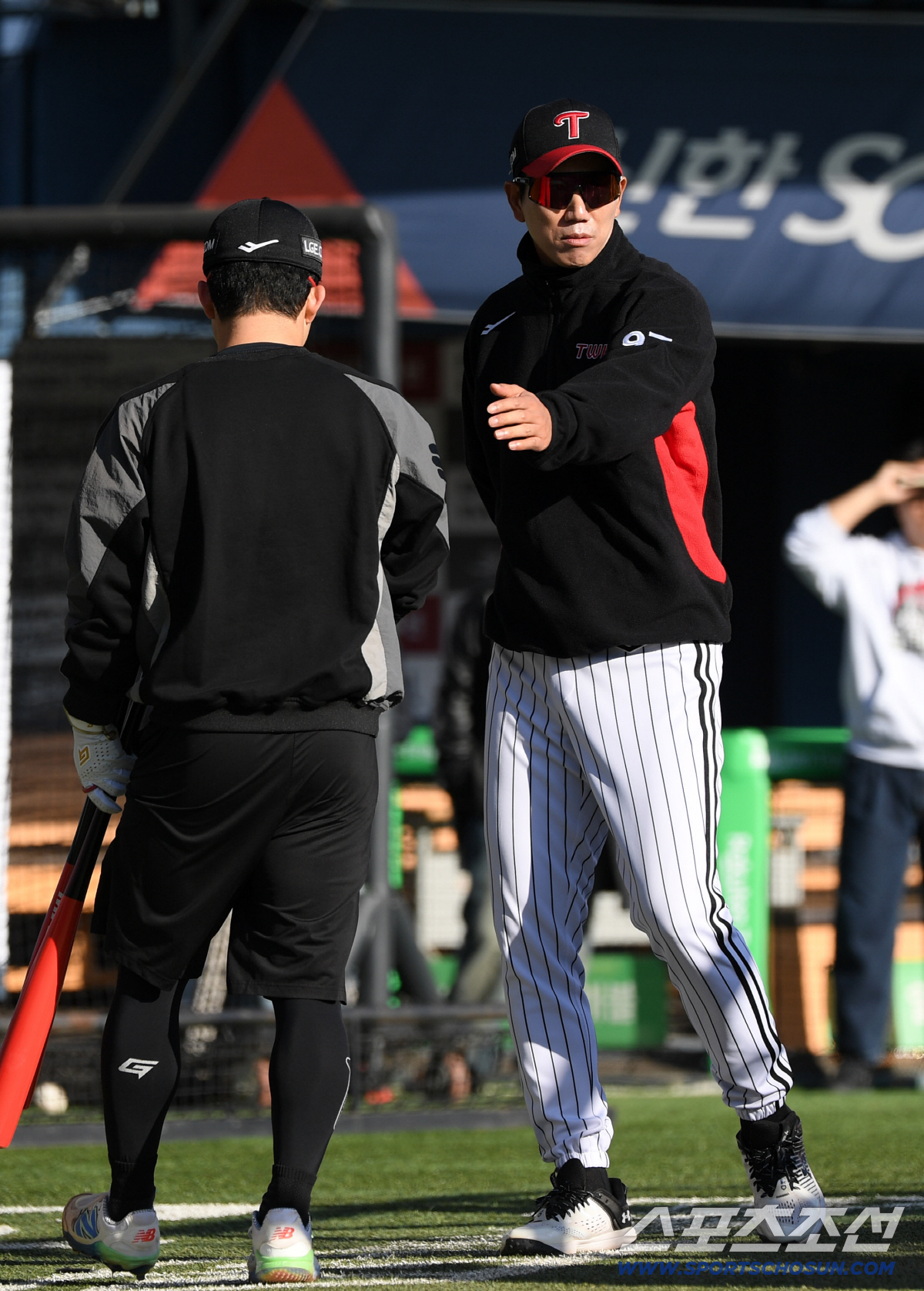 문동주→류현진 선발 우좌 다른데... 어제 8점 낸 라인업 그대로[KS2…