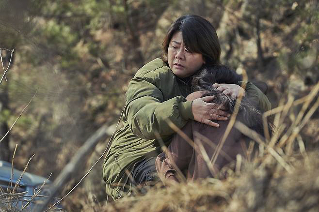 '하얀 차를 탄 여자' 이정은 "물 공포증 있는데 트라우마 연기, '접시…
