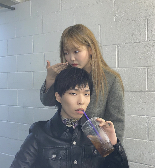 악뮤 이수현, 다이어트 비결 '위고비' 아닌 '오빠 이찬혁'…"강해질 수…