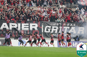 [현장에서]'리그 6위 아챔 돌풍' 잘나가는 젊은 사령탑 왜 메가폰을 잡았나