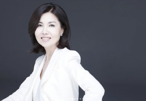 '현대 사돈' 백지연, 유독가스 마셔 응급실行 