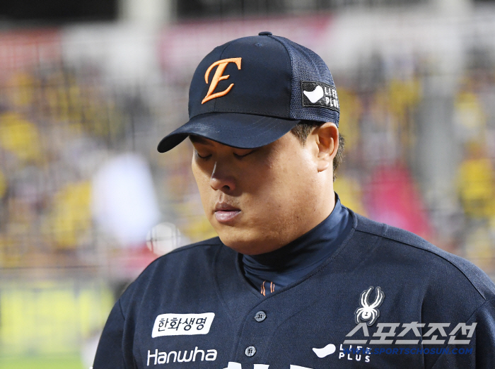 류현진 상대로 4점차? 단 1이닝이면 충분했다…'활화산' LG 타선, 한방에 '5득점' 뒤집기 성공 [잠실현장]