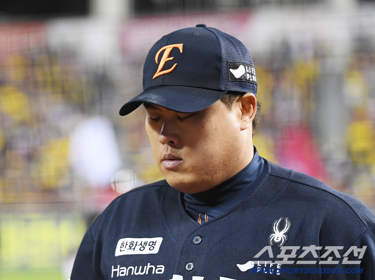 류현진 상대로 4점차? 단 1이닝이면 충분했다…'활화산' LG 타선, 한…
