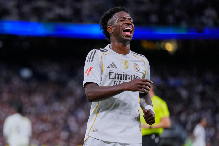 "레알 마드리드 떠날래, 나가는 게 낫겠어" 발롱도르급 슈퍼스타 폭탄 발언→초대형 논란...알론소 감독 내부적 해결 약속