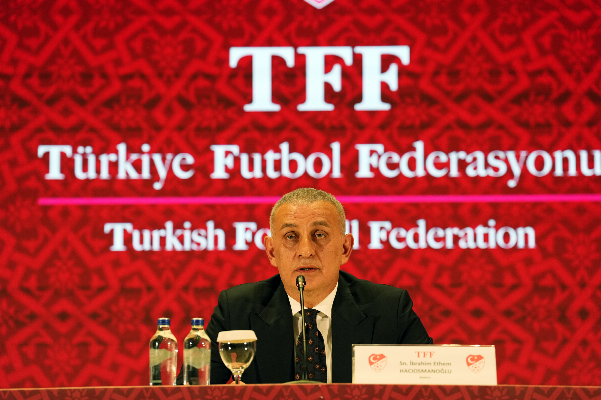 '차라리 못보는게 낫다' 튀르키예 축구 협회의 충격 폭로 "프로 심판 5…