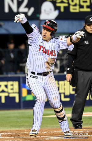 '1회 4실점→불펜 막고→박동원 투런포→역전승' 2023년 2차전 보는 줄. 4타점 박동원에 국대 에이스 류현진이 무너지다