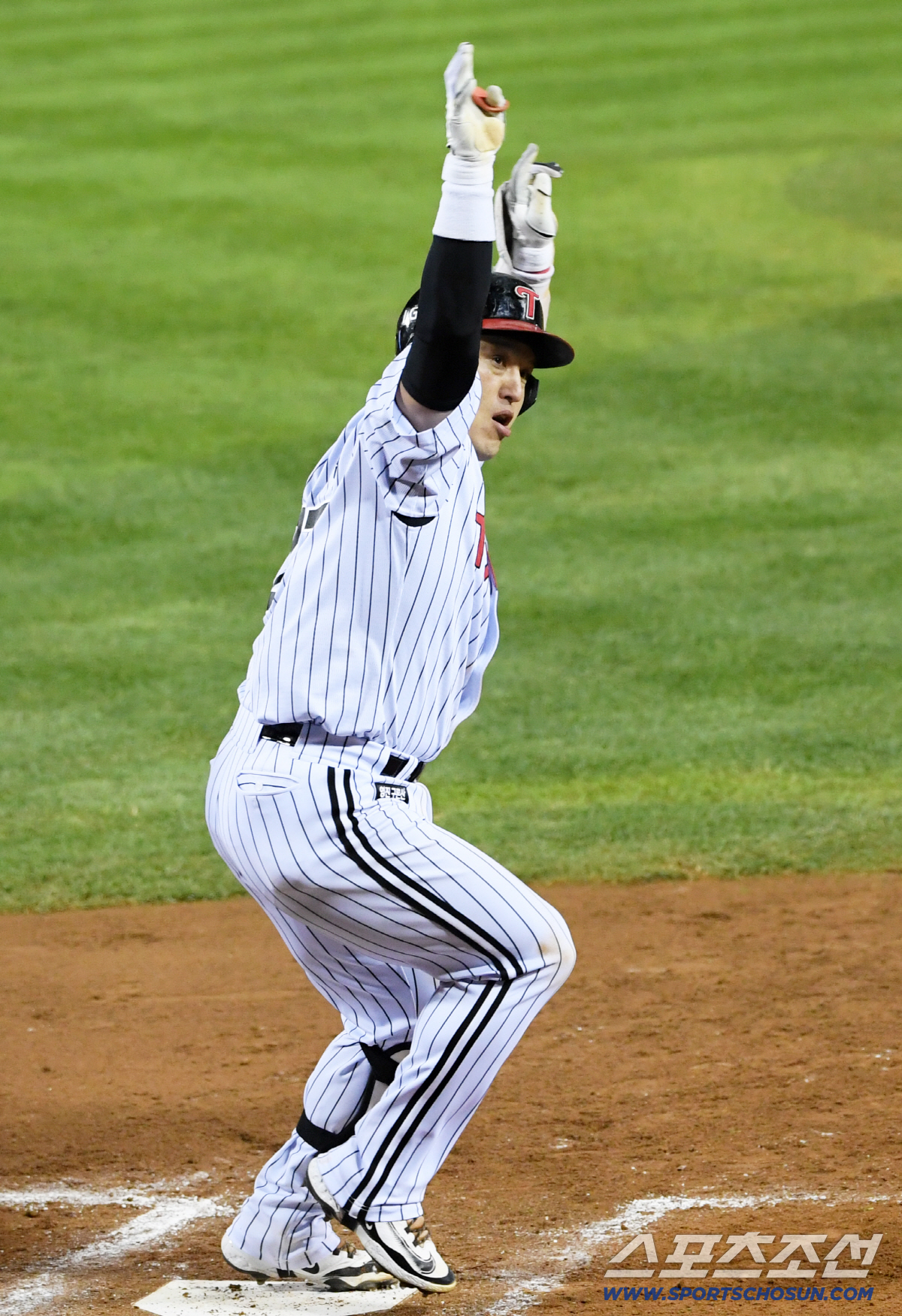 '1회 4실점→불펜 막고→박동원 투런포→역전승' 2023년 2차전 보는 …