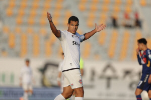 '멀티골' 제주 유리 조나탄, K리그1 34라운드 MVP