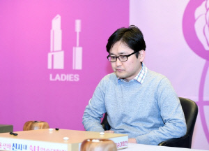 김명완·이민진, 입신 등극…현역 프로기사 9단은 110명