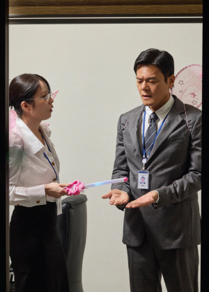 장관님의 본업 모먼트…JYP 박진영, 11월 '해피 아워' 발매 확정