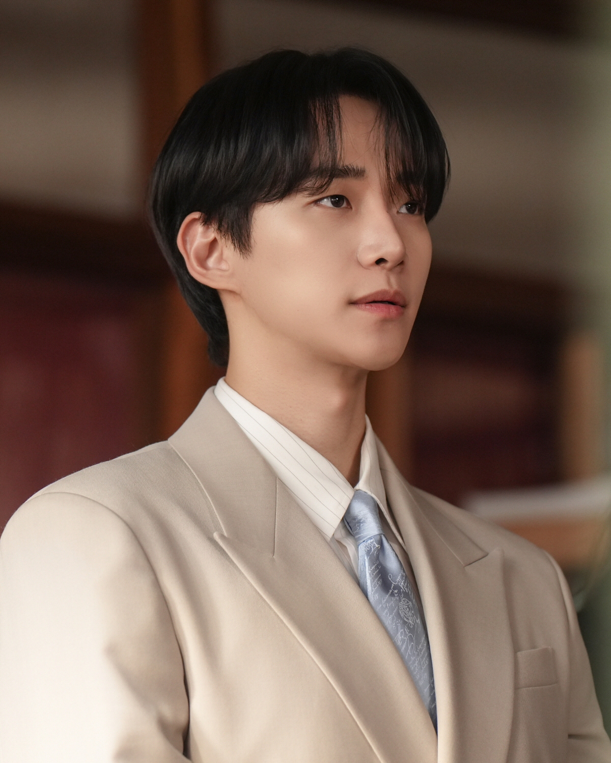 이준호, '태풍상사' 띵작으로 만든 '착붙 열연'..25년 '청춘 아이콘…