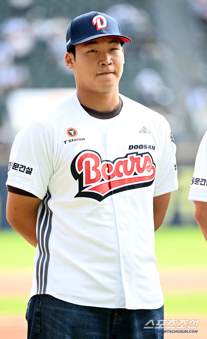 "계약 처음 해봐요" 두산 거포 유망주 김주오 2억5000만원 입단! → 2026 신인 11명 계약 완료