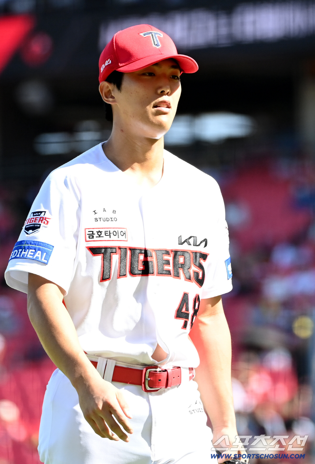 "망했으니까" ERA 7.94 본인도 믿지 못한 부진, 오키나와행 자처하…