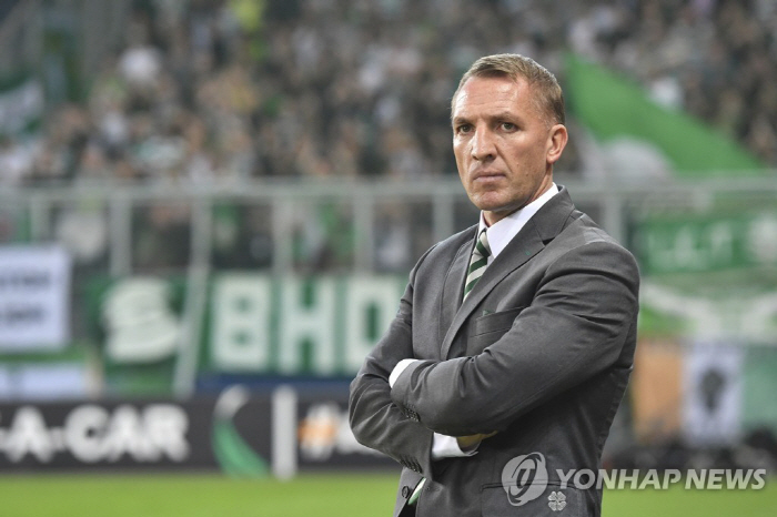 홍명보호 또또또 악재...여기도 경질, 저기도 경질→다음 경질은 황희찬 …
