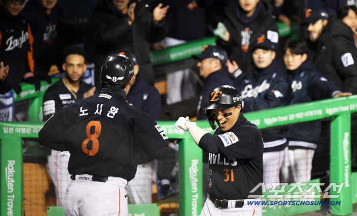 '오늘은 됐다 싶었는데' 1회 포효하던 손아섭과 노시환의 기쁨은 오래가지 못했다