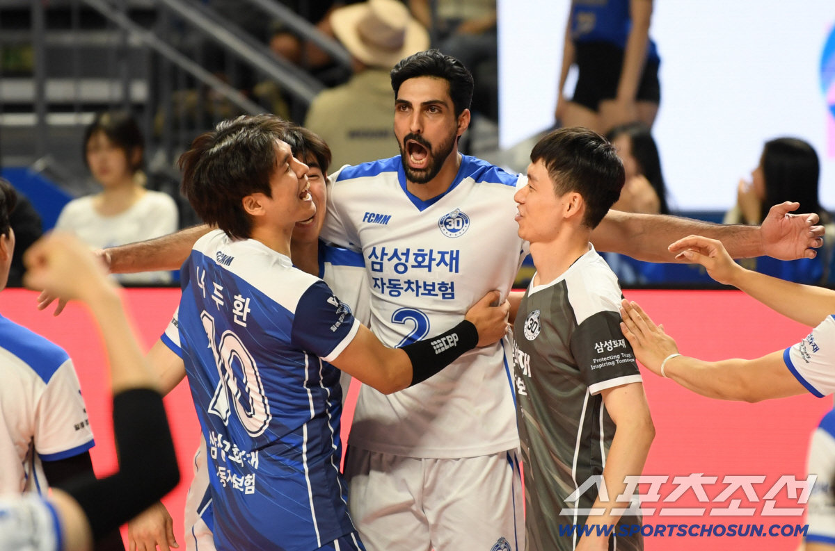 [포토] 삼성화재 도산지가 끝냈다