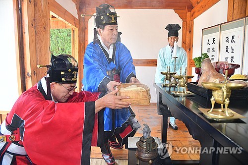 울산서 '외교를 빛낸 인물' 충숙공 이예 선생 추모향제 열려