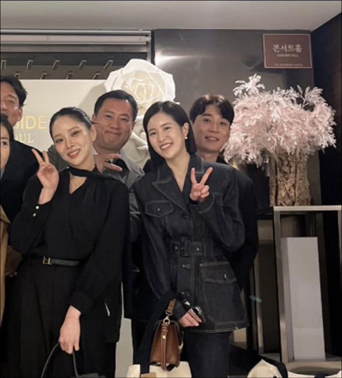 10기 현숙·영철, 결별 2년 만 재회했다 "우정의 악수, 못했던 얘기 …