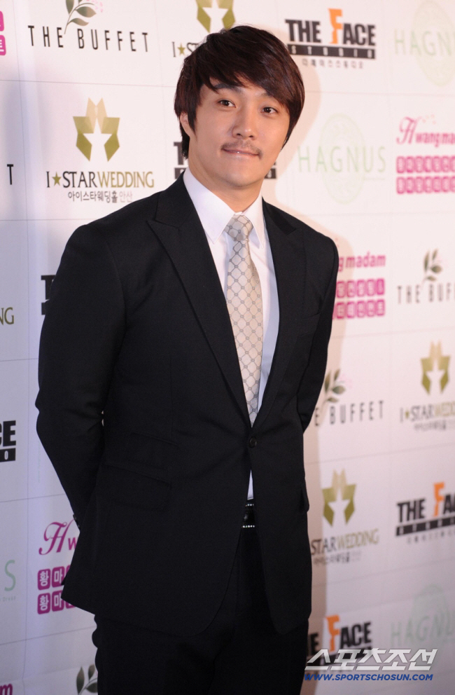 KCM,9세 연하 ♥아내 정체 입 열었다 "한가인 닮은꼴 日 모델출신"[…