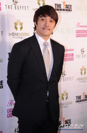 KCM,9세 연하 ♥아내 정체 입 열었다 