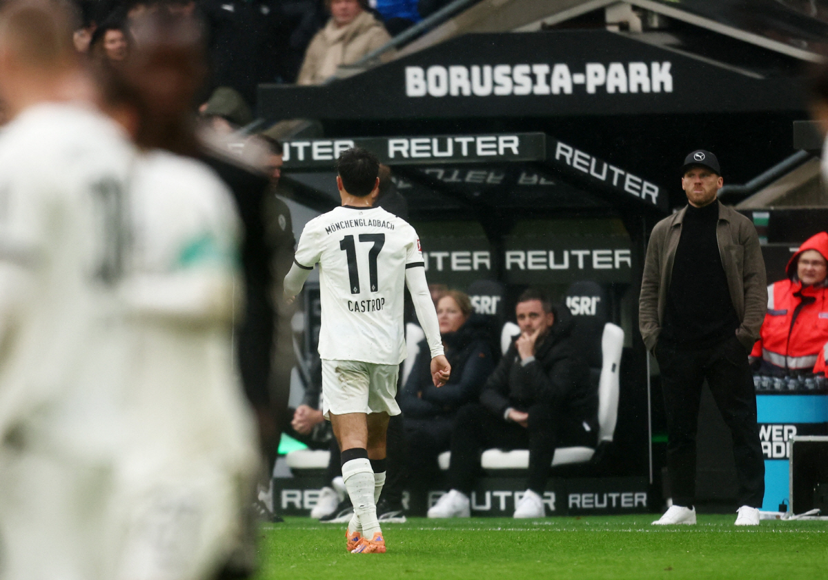 "휴~ '카드' 없었다" 2G 출전 정지, 카스트로프 '17분' 명예회복…