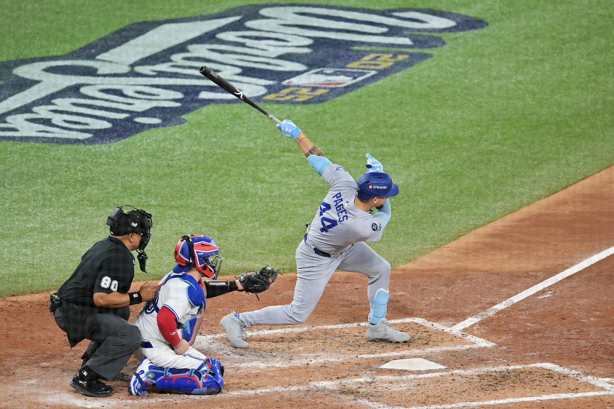 우주 최강 뚝심과 믿음...'로버츠 아들' 8푼3리 타자는 4차전도 선발…