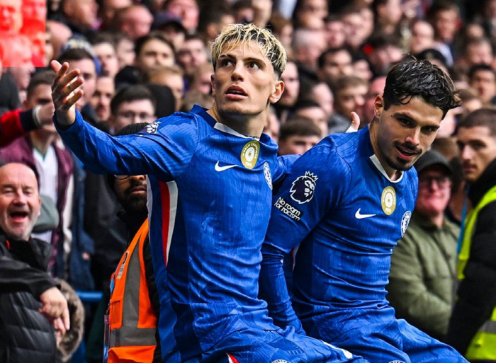 "맨유 떠나서 너무 행복해" '첼시맨' 가르나초의 저격→"여기서는 모든 …