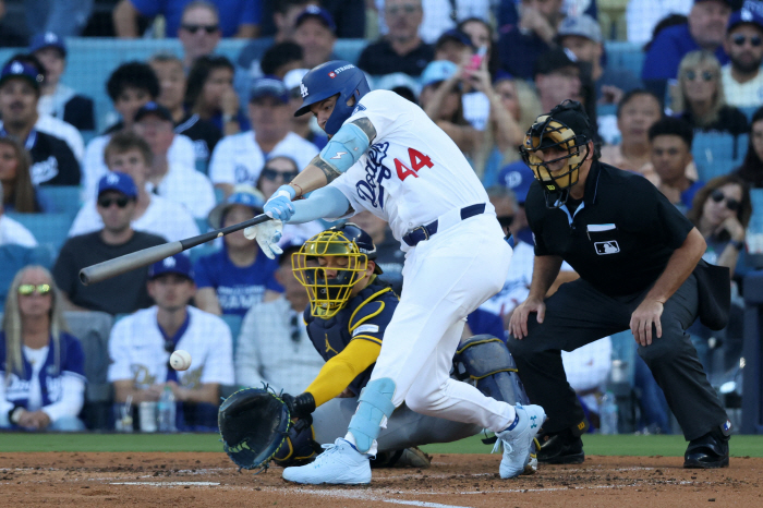 '또 침묵' 50타수 4안타 '팔푼이'도 위기, 로버츠의 파헤스 집착 계속해서 최악의 결과...5차전도 선발출전?