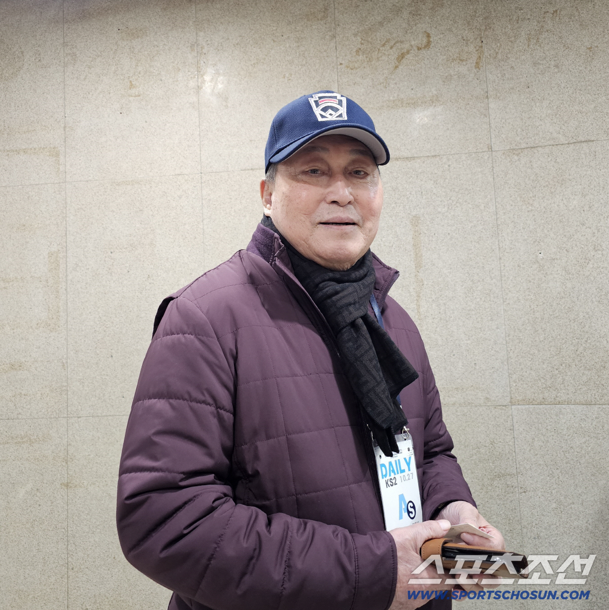 "김서현, 팔 스윙을 바꿔야…" 78세 국민감독의 애정가득 조언. 벽에 …