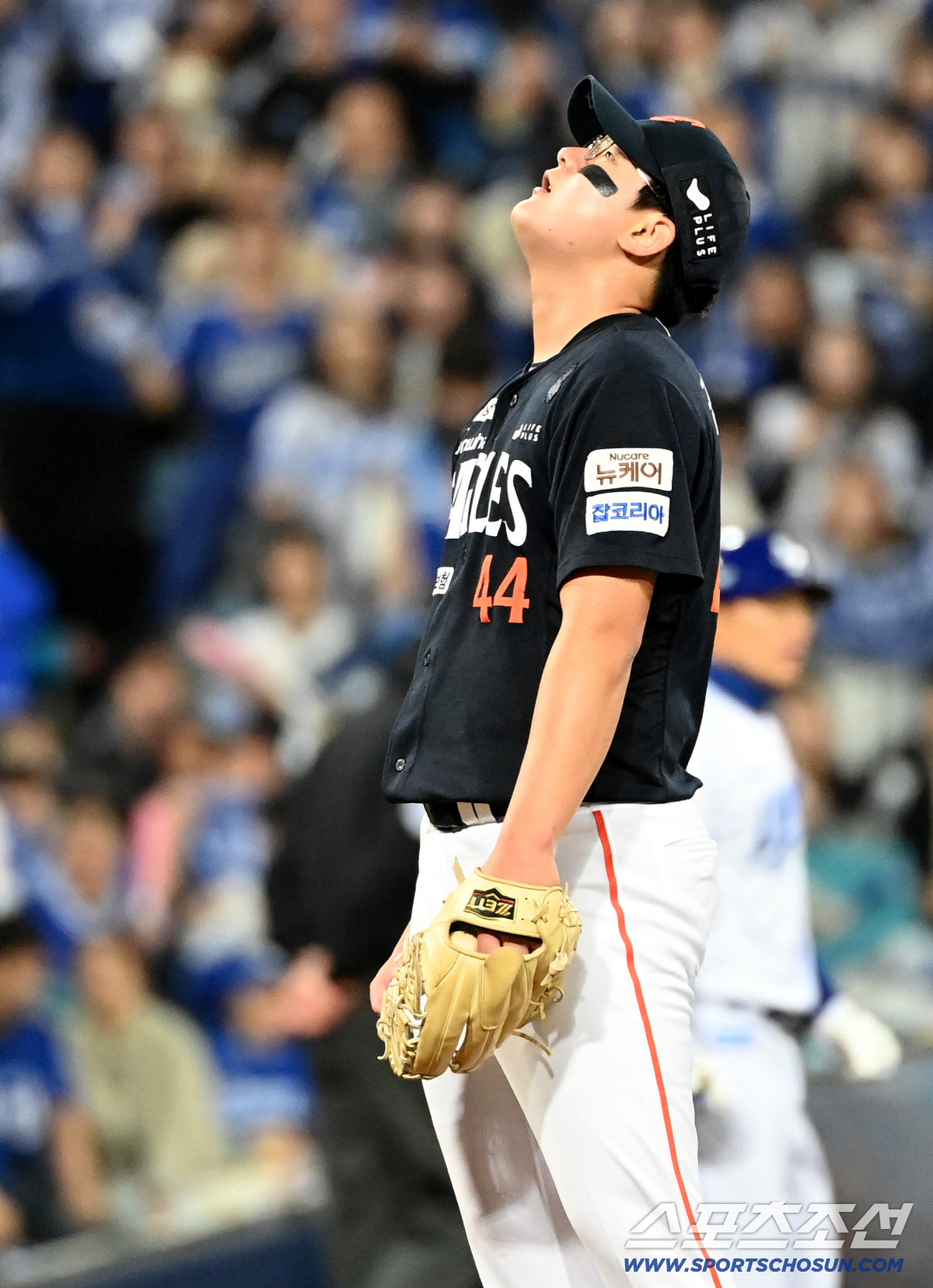 "김서현, 팔 스윙을 바꿔야…" 78세 국민감독의 애정가득 조언. 벽에 …