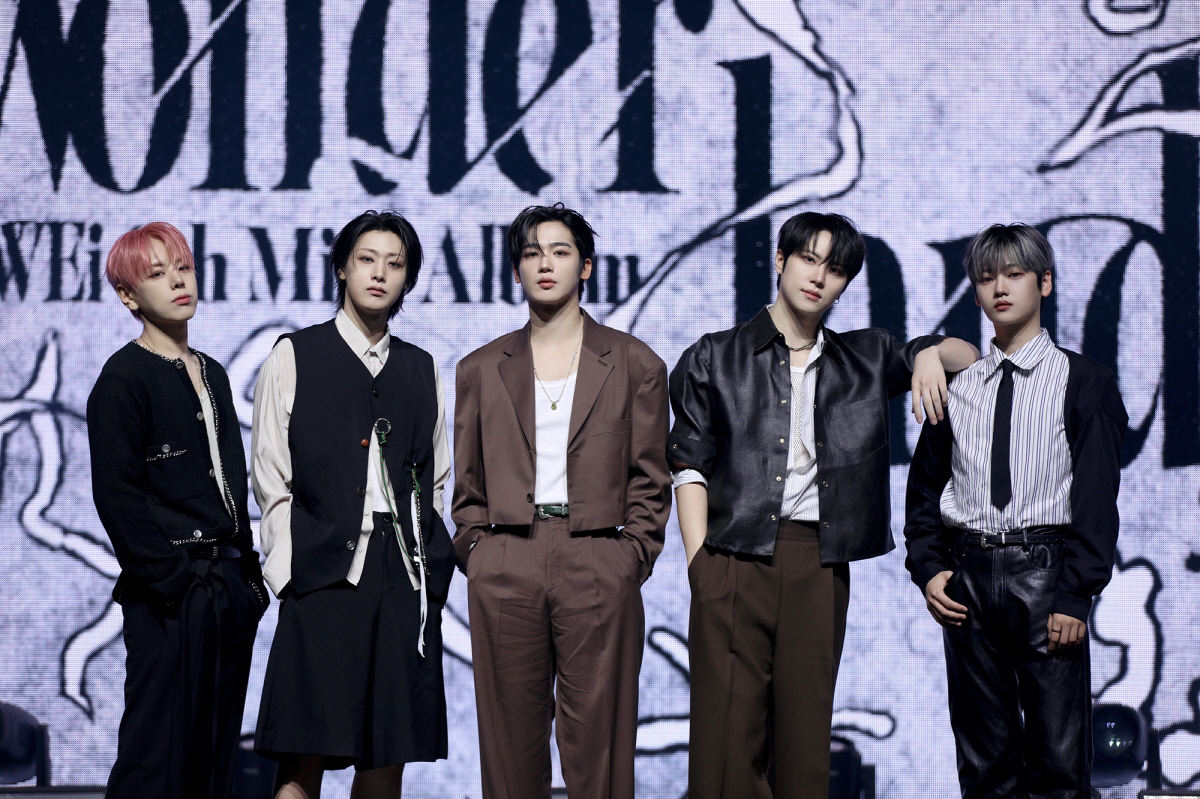 [SC현장] "알고리즘 도배할것"…위아이, 김요한 오고 김준서 빠진 '홈…