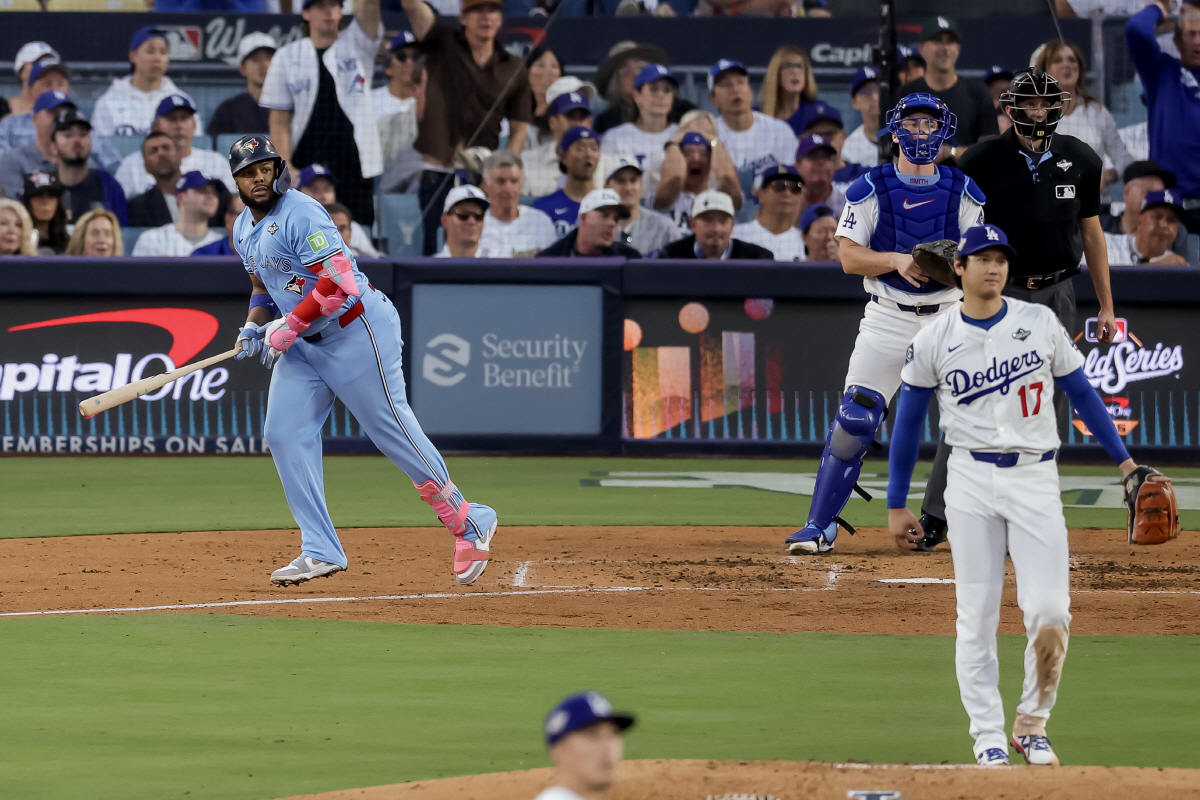 "직구 던질 리 없었죠" 게레로의 노림수에 오타니 휘청, "TOR, 카운…