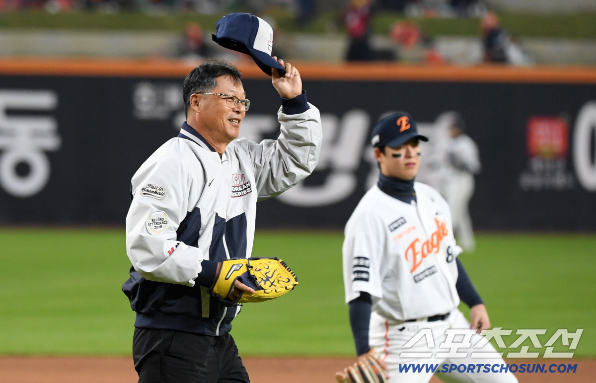 [포토] 구대성-조경택 '이글스 우승 배터리'